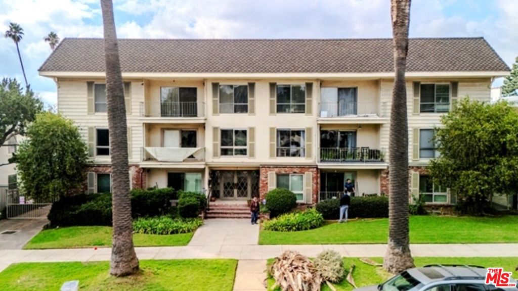 647 Orange Grove Avenue #103