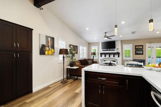 31465 Whispering Palms Trail, Cathedral City CA: https://media.crmls.org/mediaz/529cd15f-65b2-4916-851f-9ed99b126de0.jpg