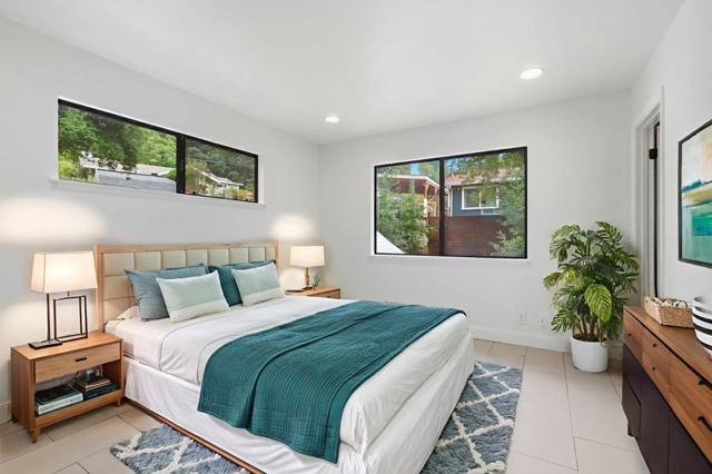 21564 Mary Alice Way, Los Gatos CA: https://media.crmls.org/mediaz/529cd6ae-0028-489e-8f0e-e2b1fd19f554.jpg