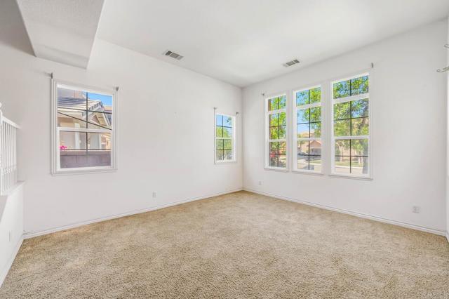 41013 Sunsprite St, Lake Elsinore CA: https://media.crmls.org/mediaz/529d3933-2805-4f4a-a8ff-62a031dab3b7.jpg