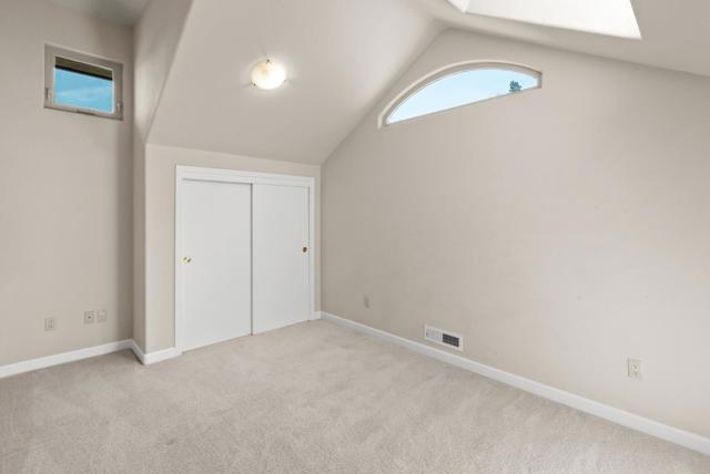 125 Orchard Heights Lane, Corralitos CA: https://media.crmls.org/mediaz/529db3dd-e8e5-42f9-9134-b3557997810c.jpg