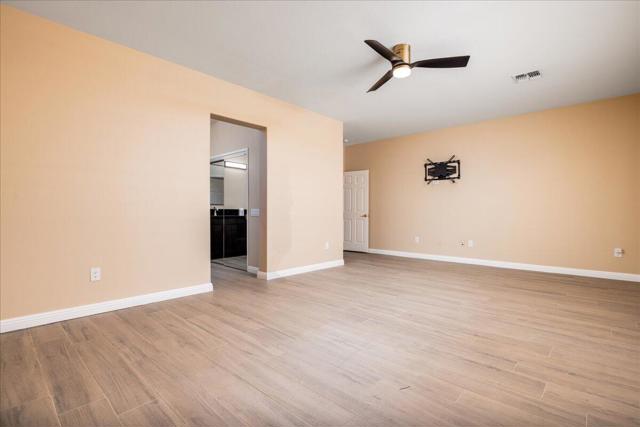 78544 Iron Bark Drive, Palm Desert CA: https://media.crmls.org/mediaz/529de6f9-7c02-41f0-aa75-fe992fefcbb2.jpg