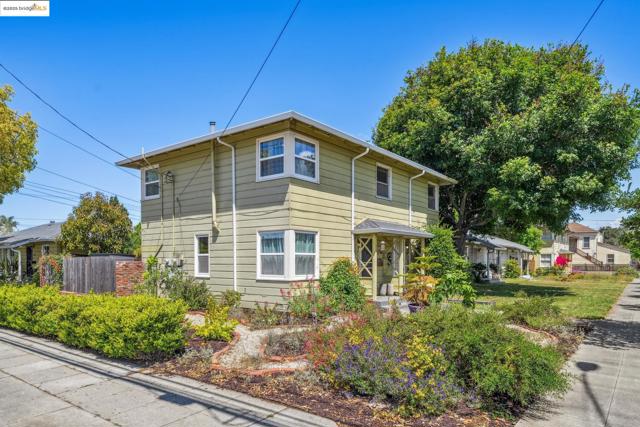 317 Pacific, Alameda CA: https://media.crmls.org/mediaz/529e7a3d-e7f4-481e-a313-170a8902a1dd.jpg