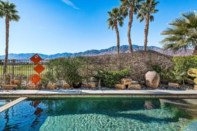 1275 Passage Street, Palm Springs CA: https://media.crmls.org/mediaz/529eff59-266d-4f0b-9777-d174f8d50945.jpg