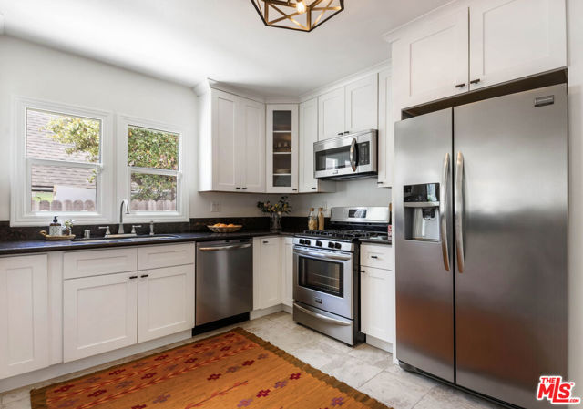 1427 N Coronado Street, Los Angeles CA: https://media.crmls.org/mediaz/529f1ca1-d98d-4377-b337-8a2e38c572f0.jpg