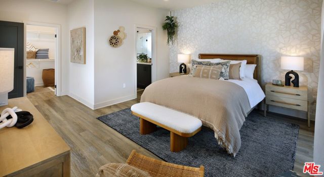 13995 Foothill Boulevard, Fontana CA: https://media.crmls.org/mediaz/529f4198-02c2-4584-aeee-90da91366d2b.jpg