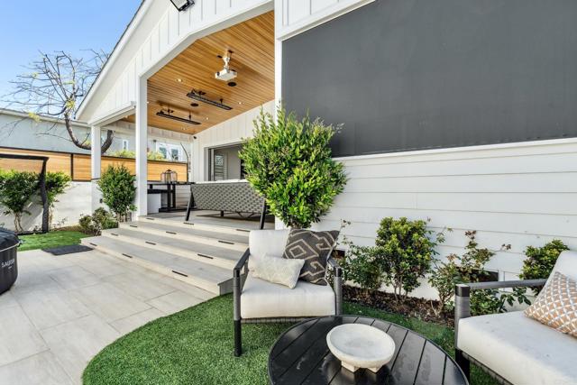 Detail Gallery Image 32 of 46 For 4230 Orchard Ave, San Diego,  CA 92107 - 4 Beds | 4/1 Baths