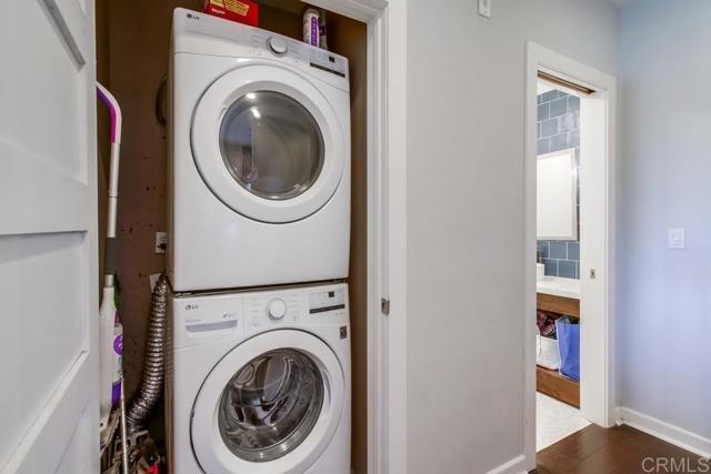 3740 Park Boulevard, San Diego CA: https://media.crmls.org/mediaz/52a004a3-2f78-429c-a93c-de67a7476dc4.jpg