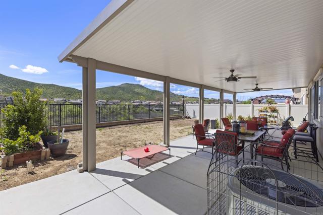 Detail Gallery Image 24 of 49 For 24449 Comanche Creek Dr, Menifee,  CA 92584 - 4 Beds | 3 Baths