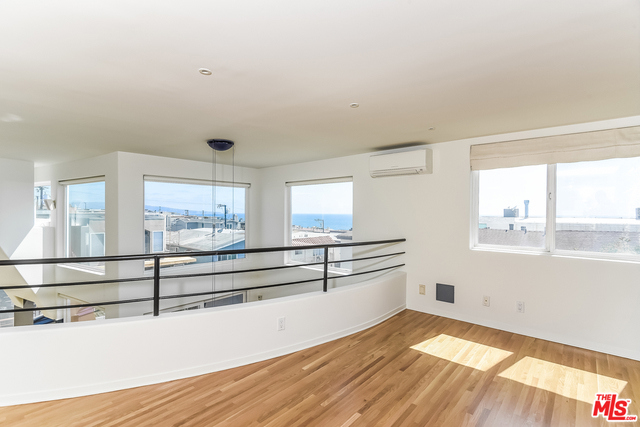 417 21ST Street, Manhattan Beach, California 90266, 3 Bedrooms Bedrooms, ,3 BathroomsBathrooms,Residential,Sold,21ST,18365354