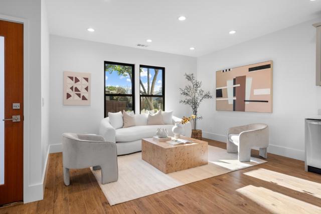 288 Clearpark Circle, San Jose CA: https://media.crmls.org/mediaz/52a23848-d940-4e77-ab25-805a3ea7a68b.jpg