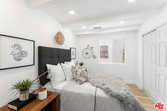 3815 W 60th Street, Los Angeles CA: https://media.crmls.org/mediaz/52a2df17-84d1-4fb1-8e65-580afc046d40.jpg