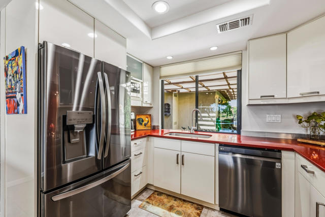 148 Las Lomas, Palm Desert, CA 92260