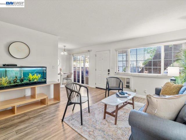 Image 4 of 36 For 700 Fargo  1