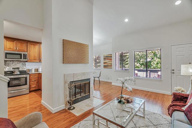 4020 Williams Road, San Jose CA: https://media.crmls.org/mediaz/52a75f94-58e0-408d-b69f-6e68eca78a06.jpg