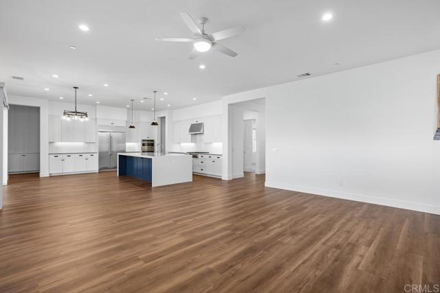 1203 Stonemark Place, Vista CA: https://media.crmls.org/mediaz/52a8c638-5bfb-4610-aacd-50aad1c2da79.jpg