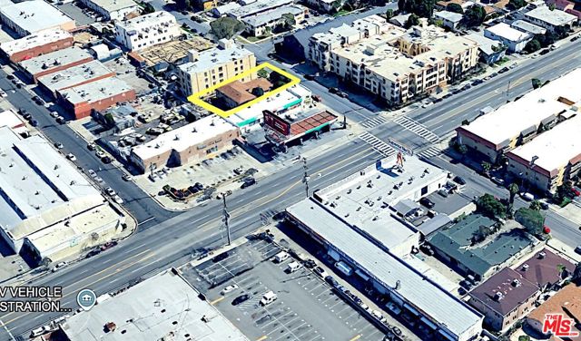 12045 Hart Street, North Hollywood CA: https://media.crmls.org/mediaz/52aa0037-c3c0-4820-818b-2af618d7e2ce.jpg