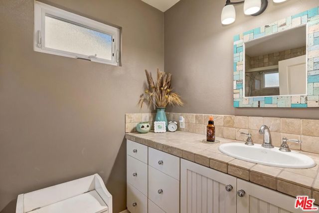 5841 Tellefson Road photo 27