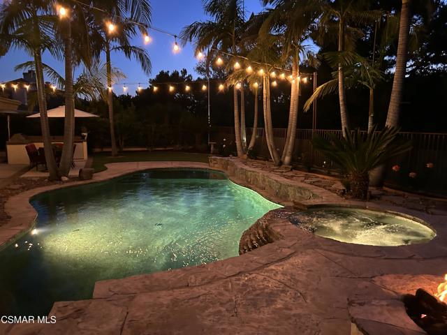 3901 Via Verde, Thousand Oaks CA: https://media.crmls.org/mediaz/52ab3e6e-2d33-4843-88b8-3e2737e7f7a6.jpg