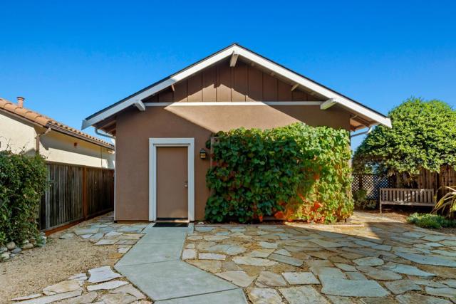 18599 McClellan Circle,  CA: https://media.crmls.org/mediaz/52abc224-e226-416b-bde1-b7371c3340bb.jpg