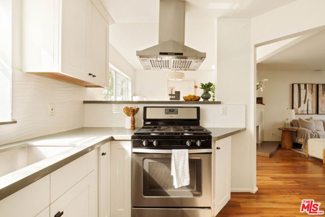 267 North Holliston Avenue, 5 photo 9