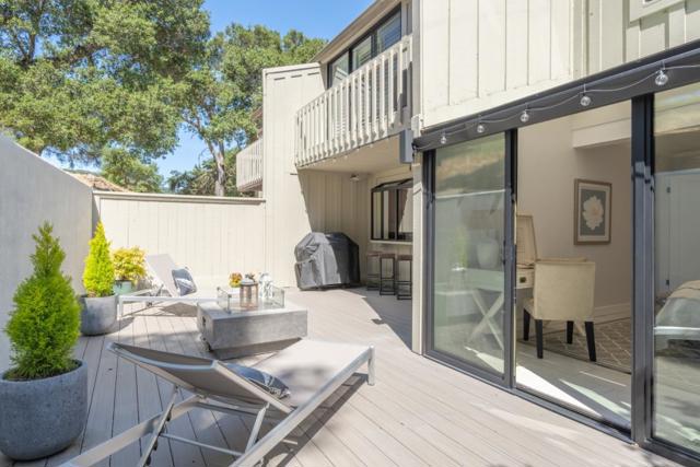 28002 Oakshire Drive, Carmel CA: https://media.crmls.org/mediaz/52ac76dc-5f5f-437f-b51b-1c3da075974a.jpg