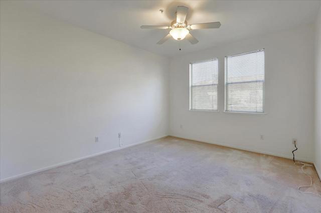 952 S 11th Street, San Jose CA: https://media.crmls.org/mediaz/52ae4da2-3d6f-4228-82b0-48e9a35abf01.jpg