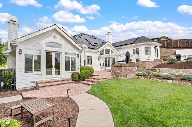 157 Marks Road, Alamo CA: https://media.crmls.org/mediaz/52aed203-b1d3-479f-9ded-51bcb328a0a1.jpg