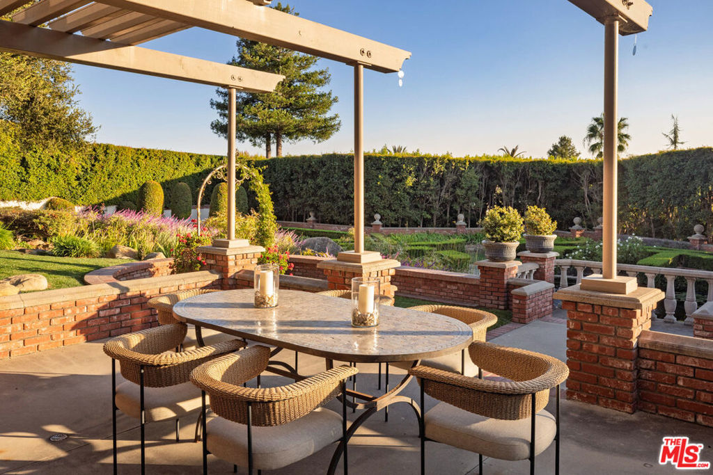 MLS #25515959 img 11