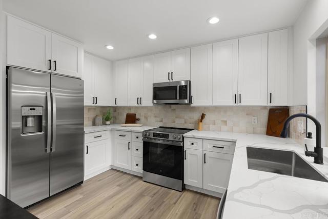 Detail Gallery Image 18 of 48 For 10573 Caminito Flores, San Diego,  CA 92126 - 3 Beds | 2 Baths