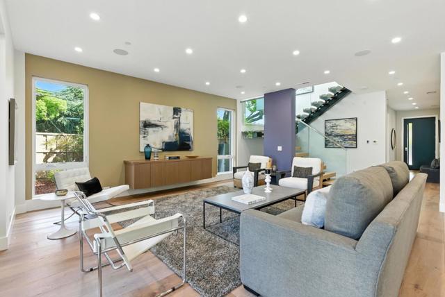 2200 Saint Francis Drive, Palo Alto CA: https://media.crmls.org/mediaz/52b1ff07-75cf-4563-b2e6-c4cc8f8711b2.jpg