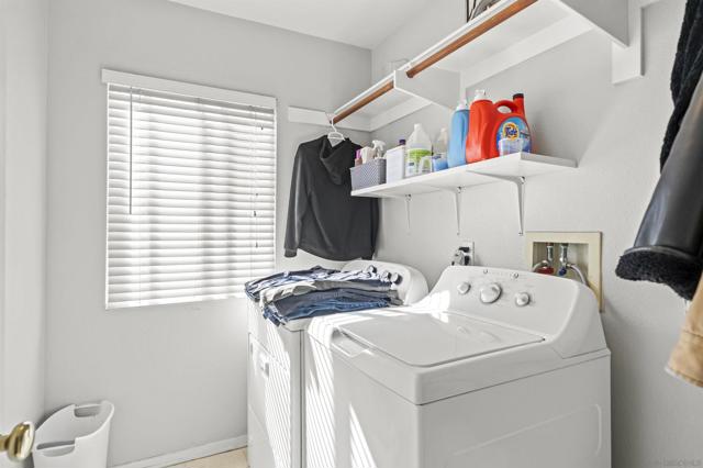 5954 Vista Santa Catarina, San Diego CA: https://media.crmls.org/mediaz/52b3817f-751c-4970-a9de-dfb264e77db2.jpg