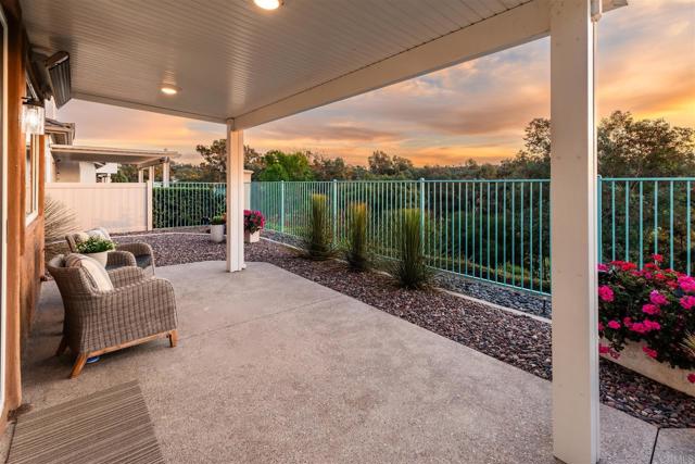 Detail Gallery Image 39 of 66 For 2955 Avendia Valera, Carlsbad,  CA 92009 - 5 Beds | 3 Baths