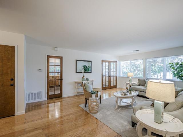 6055 Larchmont Court, San Jose CA: https://media.crmls.org/mediaz/52b60467-75d1-4077-8e43-b9728f61fd6a.jpg
