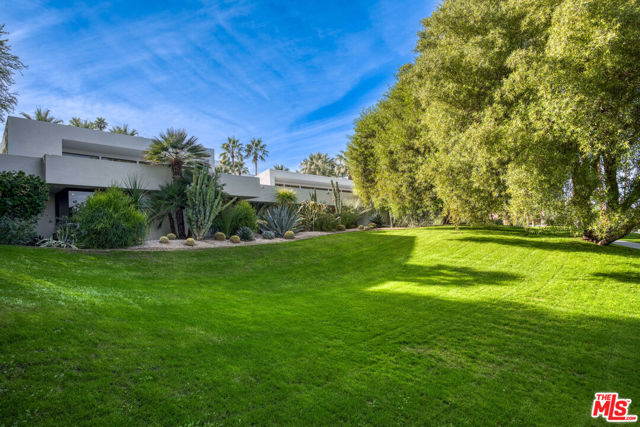 70461 Boothill Road, Rancho Mirage CA: https://media.crmls.org/mediaz/52b68cc4-1851-4bcd-bae8-f0932a278463.jpg