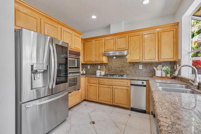 20433 Via Palamos, Cupertino CA: https://media.crmls.org/mediaz/52b6953a-5588-4922-8e61-562a61475f80.jpg
