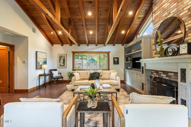 Detail Gallery Image 49 of 77 For 4254 Chevy Chase Dr, La Canada Flintridge,  CA 91011 - 6 Beds | 4 Baths