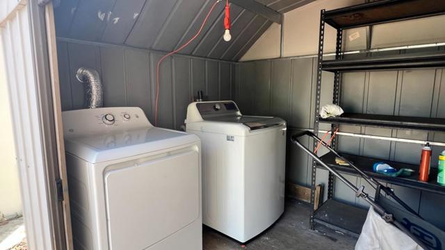 15958 Via Descanso, San Lorenzo CA: https://media.crmls.org/mediaz/52b7a1a3-fb7a-4792-8143-8e5f73714aa2.jpg