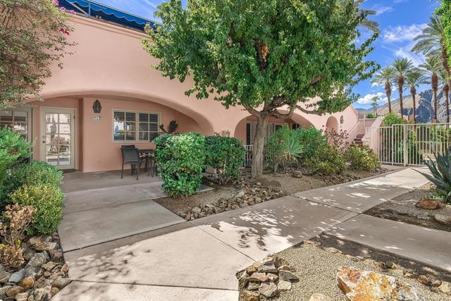 500 E Amado Road #212, Palm Springs, CA 92262