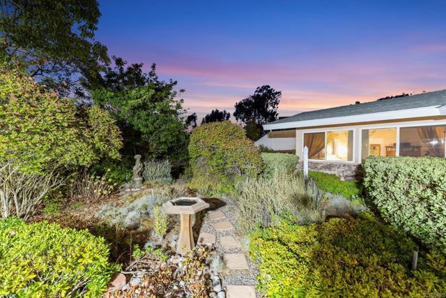 Detail Gallery Image 4 of 68 For 4029 Carpenter Ln, La Mesa,  CA 91941 - 3 Beds | 2 Baths