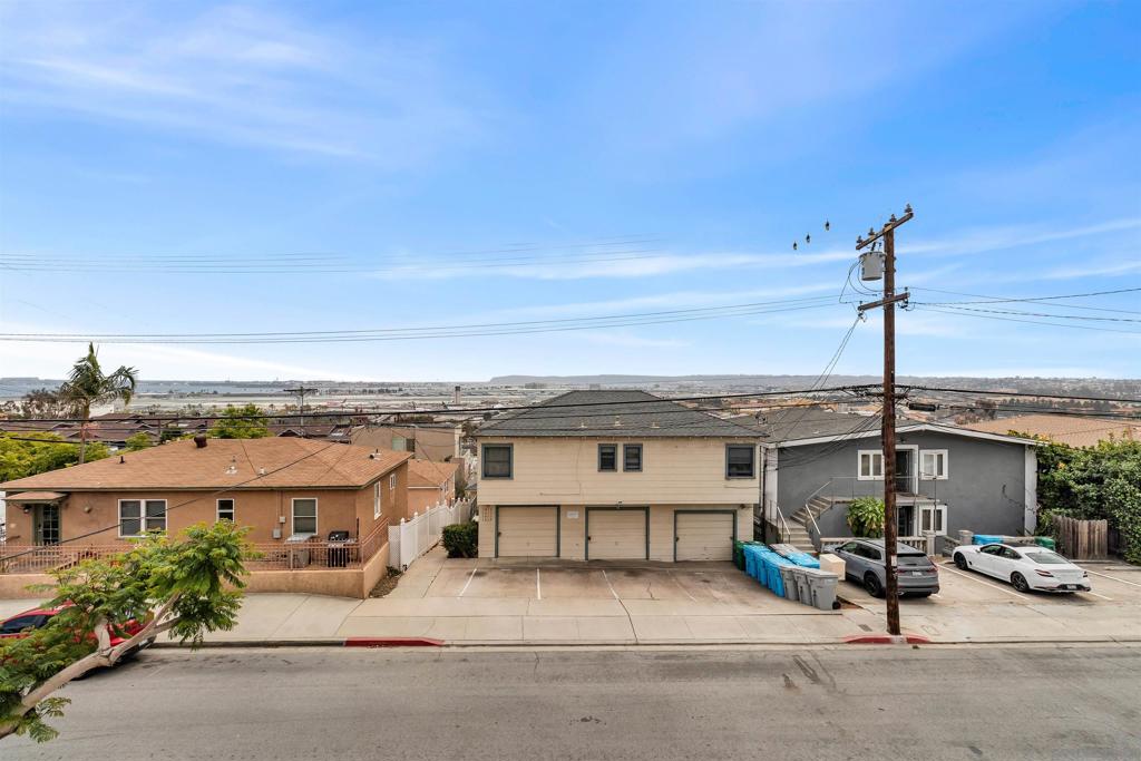 1809 Linwood Street - photo 5