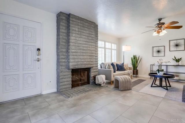 Detail Gallery Image 7 of 36 For 17489 Ashburton Rd, San Diego,  CA 92128 - 3 Beds | 2/1 Baths