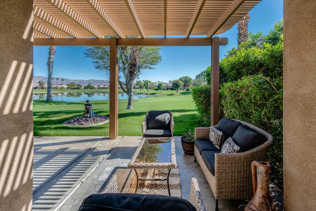 43328 Heritage Palms N Drive, Indio CA: https://media.crmls.org/mediaz/52b8d75a-5ee0-4216-8847-c888397543c3.jpg