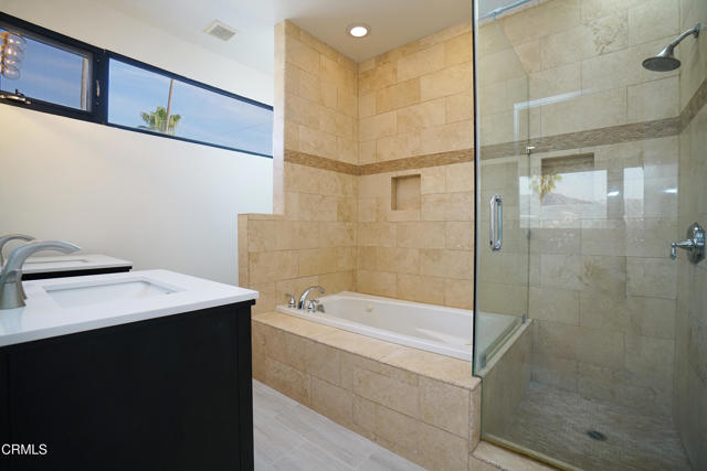 1325 Linda Rosa Avenue, Los Angeles CA: https://media.crmls.org/mediaz/52b8de73-99f4-4cf9-b5a1-ab3982c39915.jpg