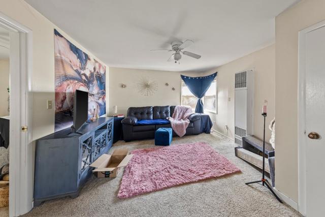 584585 Monterey Road, Morgan Hill CA: https://media.crmls.org/mediaz/52b97edd-e0b1-43f8-87c2-0d01a27f8756.jpg