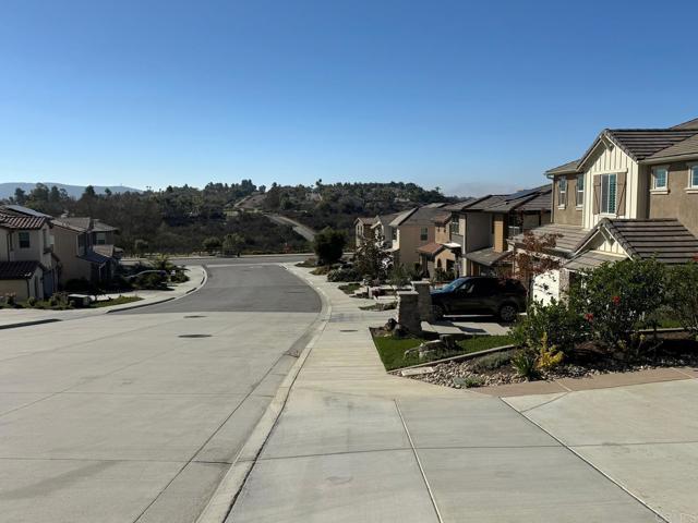 Detail Gallery Image 9 of 50 For 911 Lindbergh Dr, San Marcos,  CA 92069 - 4 Beds | 4/1 Baths