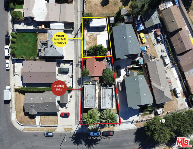 20414 Kenwood Avenue, Torrance CA: https://media.crmls.org/mediaz/52bb9360-3771-49a2-87f7-10d045ffa600.jpg