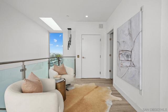 2646 State Street, Unit D, Carlsbad CA: https://media.crmls.org/mediaz/52bbd221-db96-48c8-945c-c2ffba81e61f.jpg