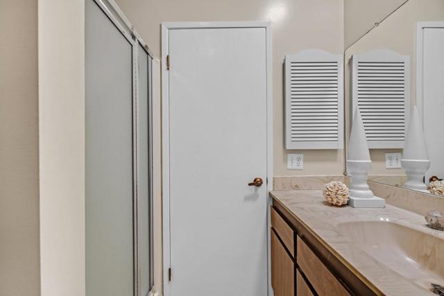 1515 Floribunda Avenue, Burlingame CA: https://media.crmls.org/mediaz/52bc0350-0d88-48bf-a9a4-55ecc2839def.jpg