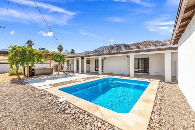 Image 17 of 76 For 51480 Avenida Obregon  B